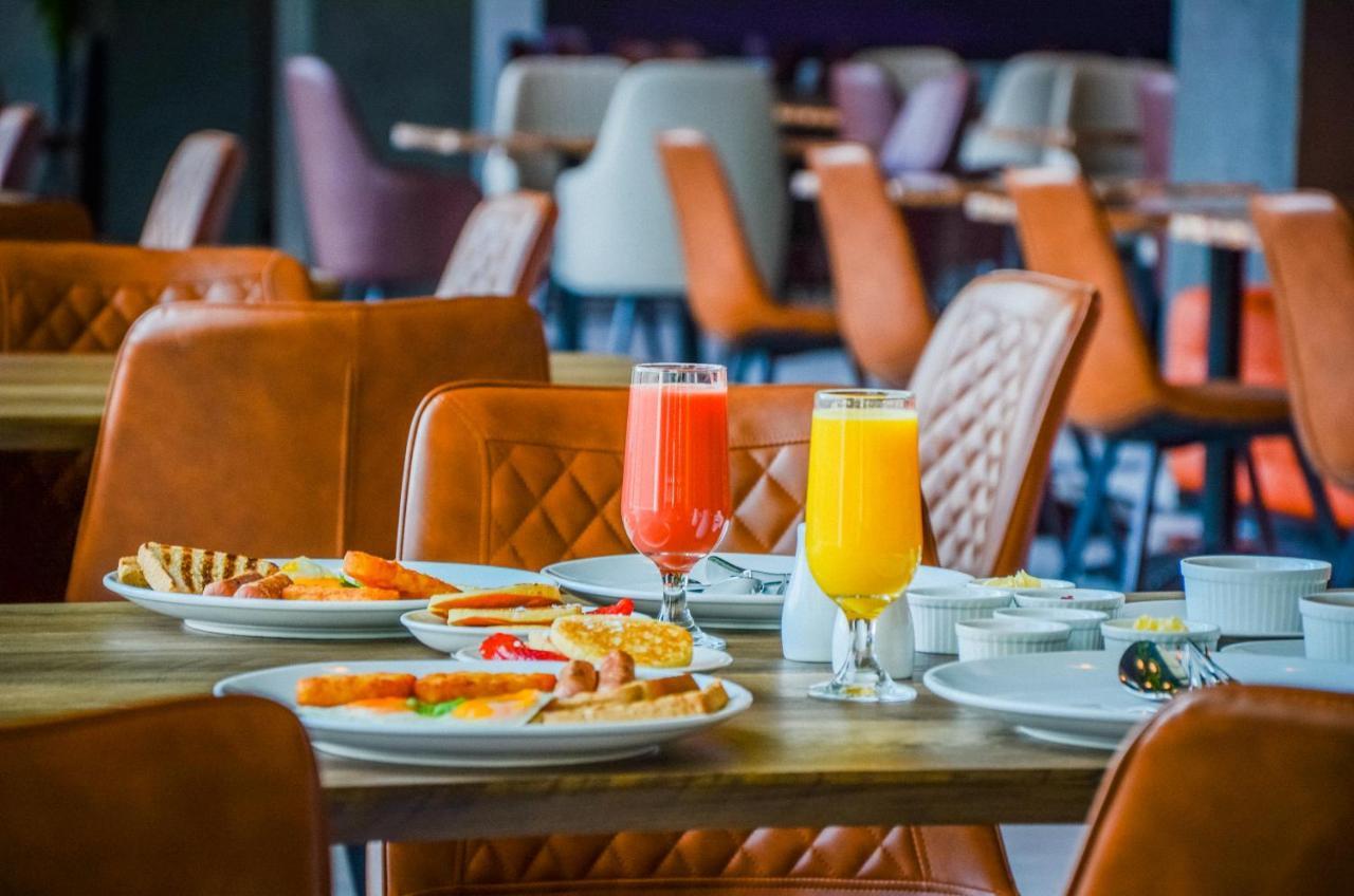Vogo Grand Hotel Formerly Best Western Plus Hotel Dubai Academic City Bagian luar foto
